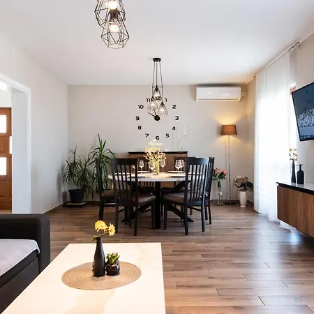 Superior Sincic Apartman