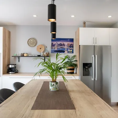 Superior Sincic Apartment *